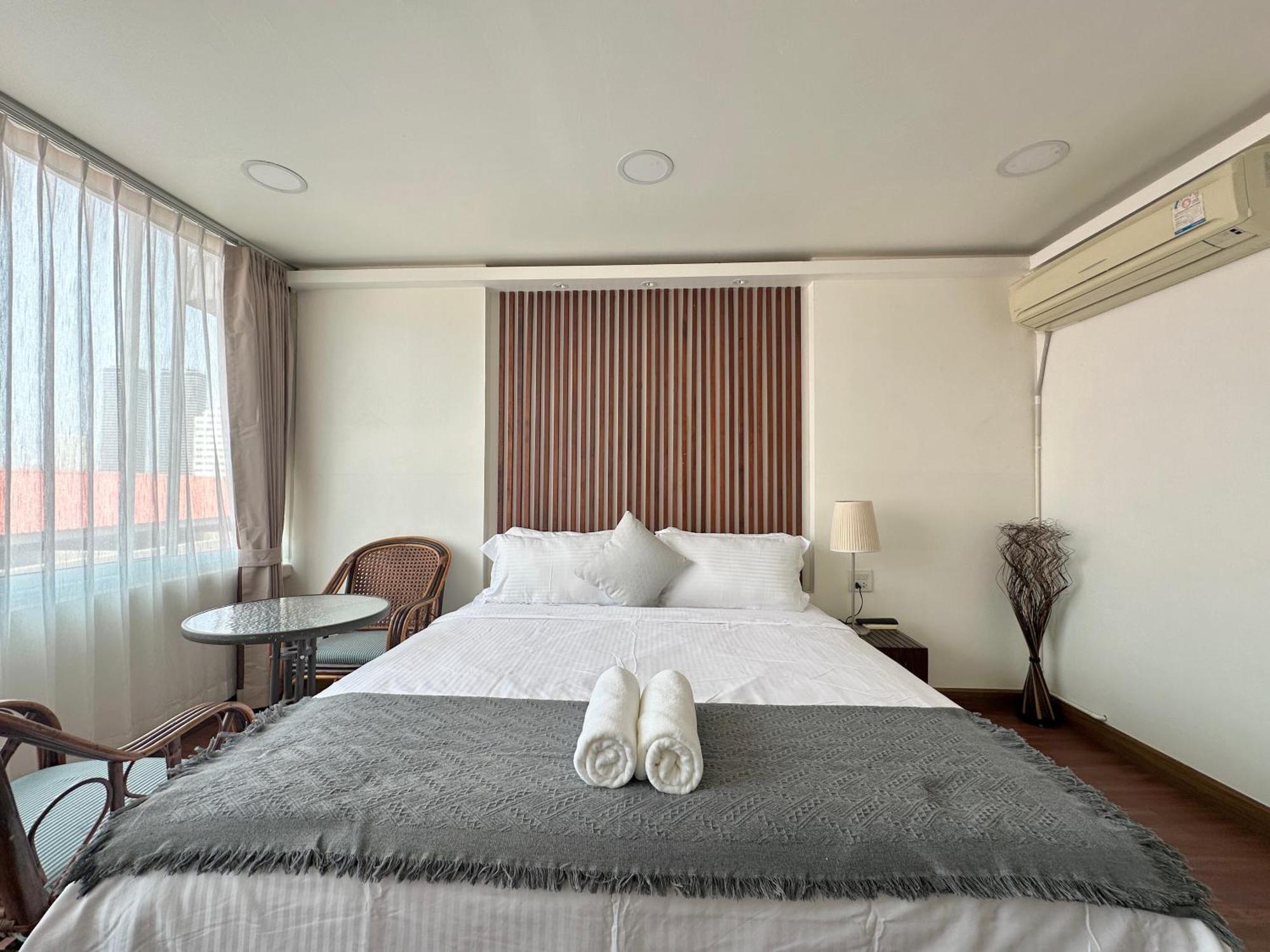 Longzhu Guesthouse Bangkok Eksteriør bilde