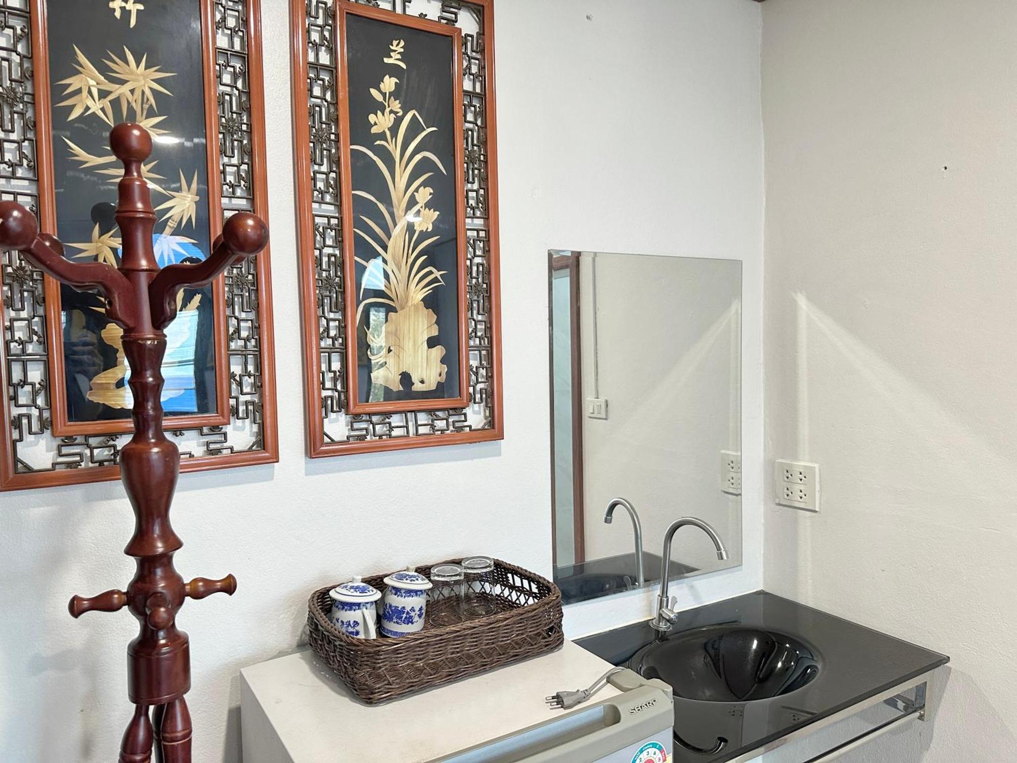 Longzhu Guesthouse Bangkok Eksteriør bilde